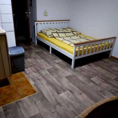 Ferien- Oder Monteurwohnung Stadtnah! Bad Oeynhausen Luaran gambar