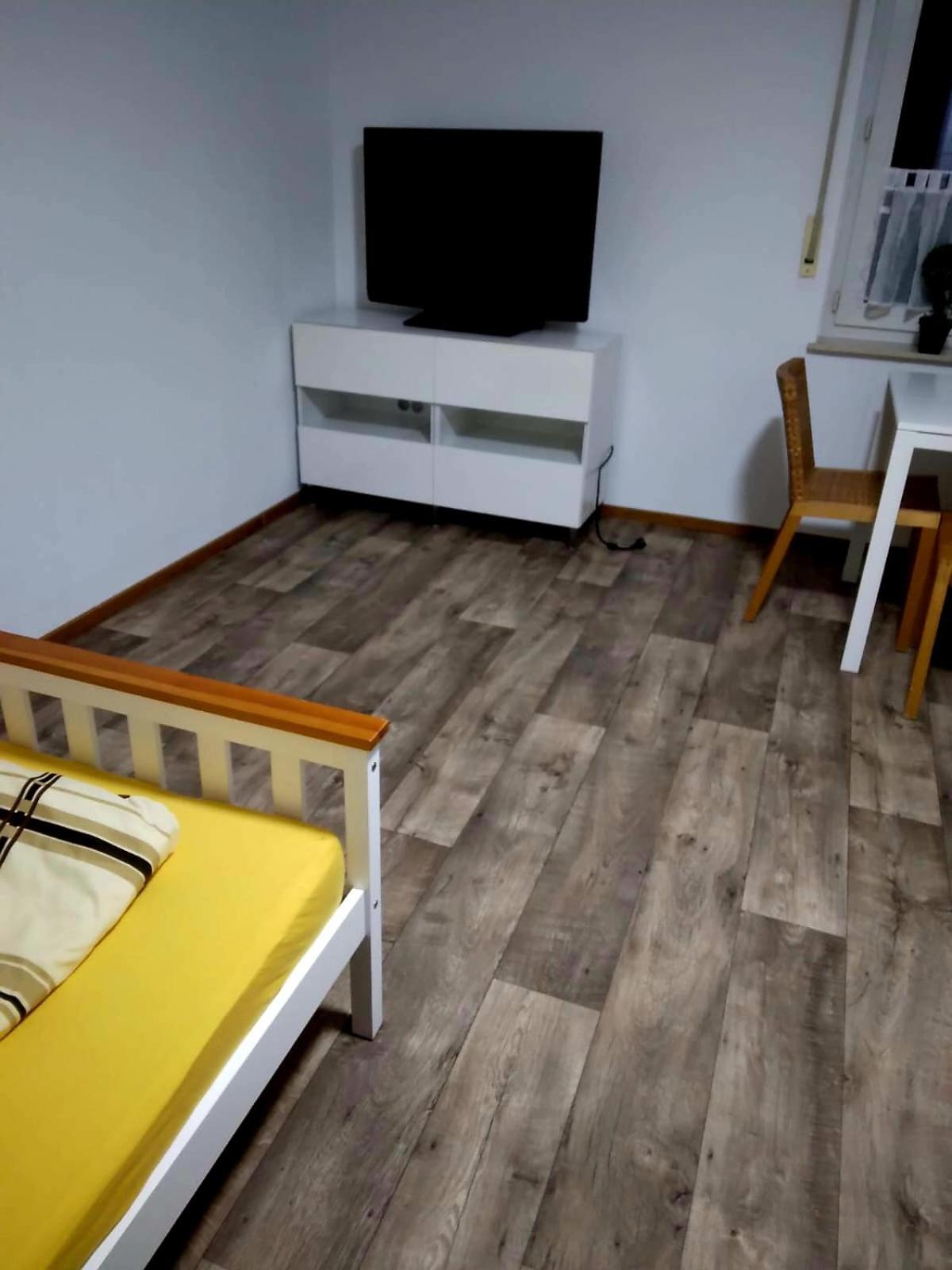 Ferien- Oder Monteurwohnung Stadtnah! Bad Oeynhausen Luaran gambar